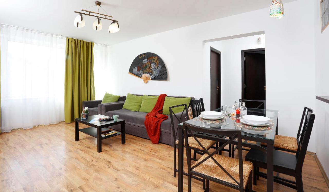 Central Apartment Very Close To Old City Bucarest Esterno foto