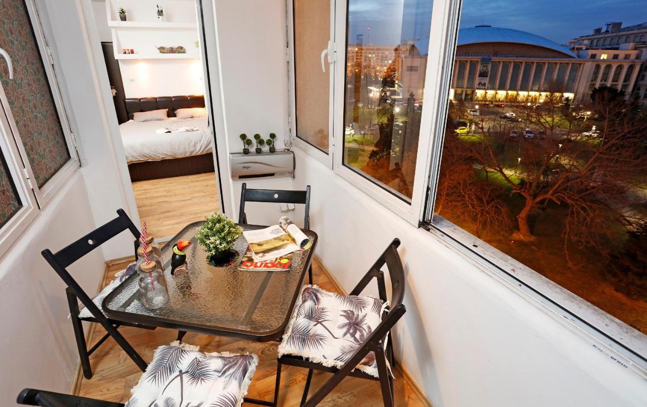 Central Apartment Very Close To Old City Bucarest Esterno foto